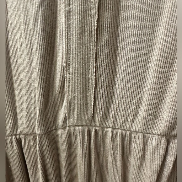 Noy NY Tan Maxi Skirt - Picture 4 of 4
